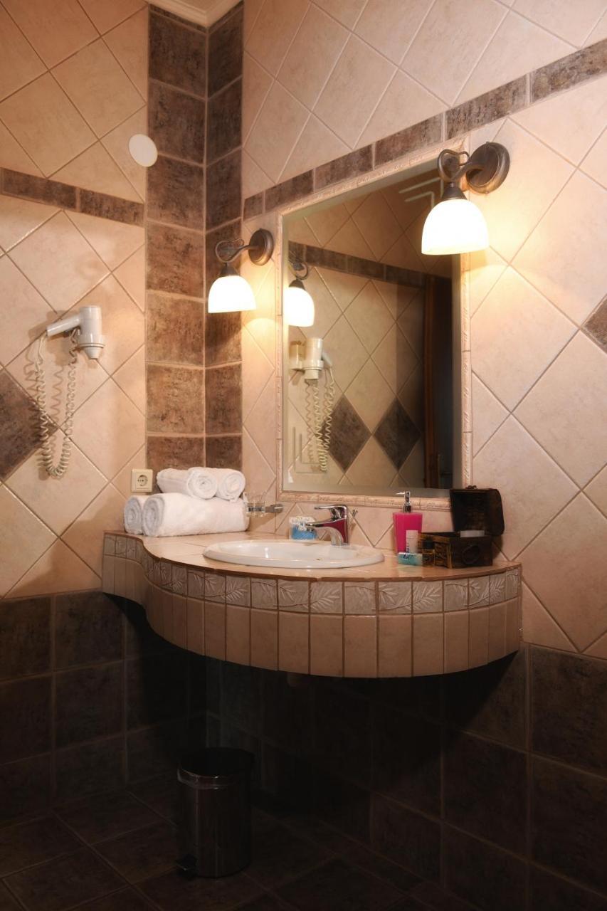Hotel Epavlis Káto Poróïa 외부 사진