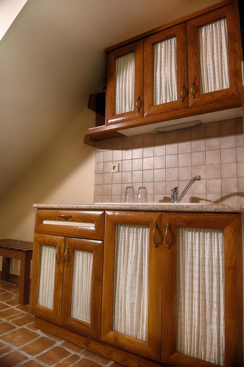 Hotel Epavlis Káto Poróïa 외부 사진