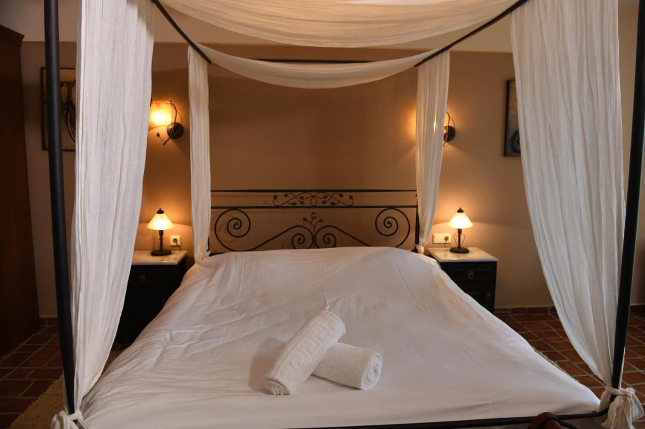 Hotel Epavlis Káto Poróïa 외부 사진